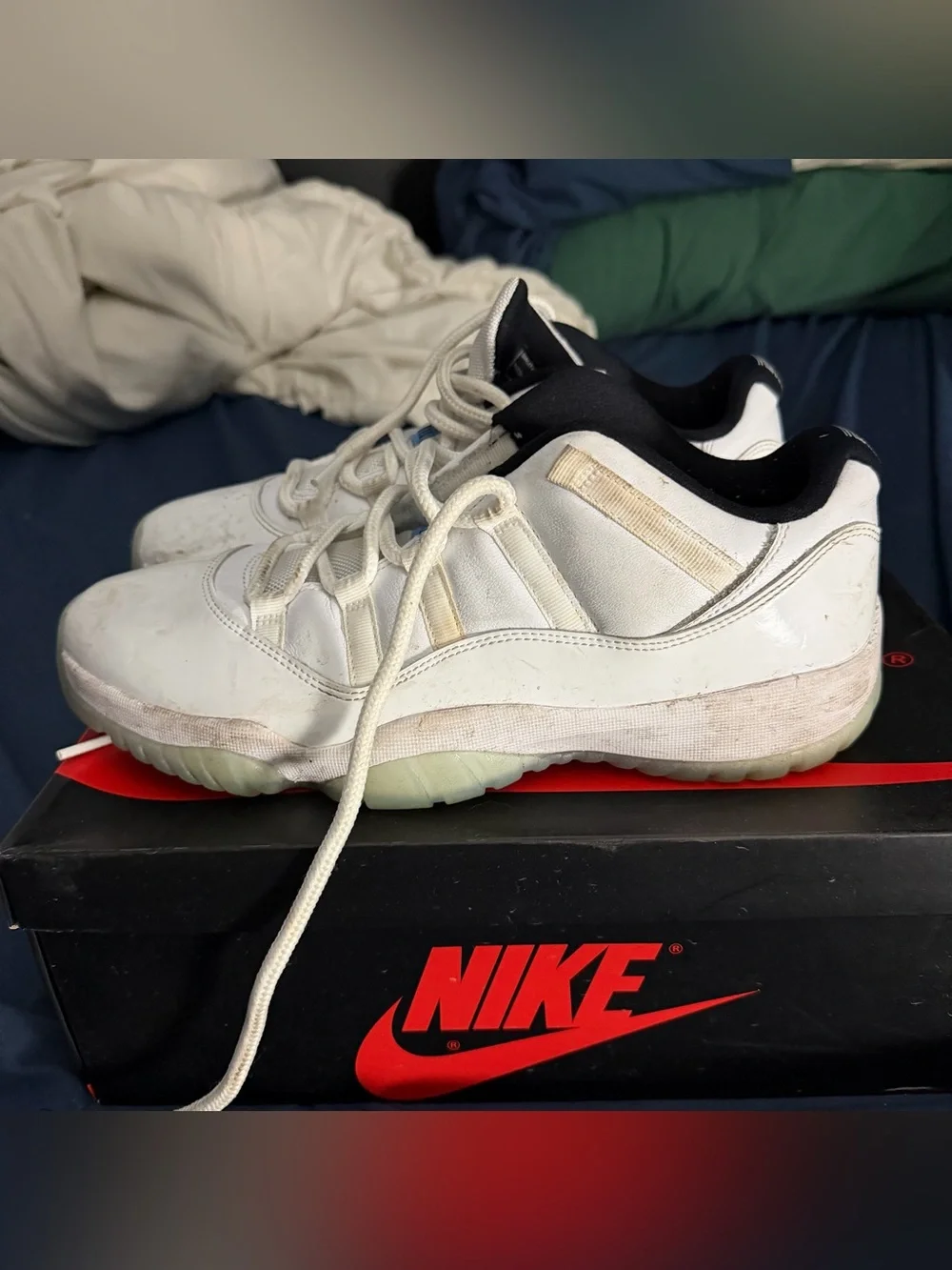 Air Jordan 11 Low Retro Legend Blue Size 10